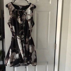 Light weight sleeveless dress with lining.